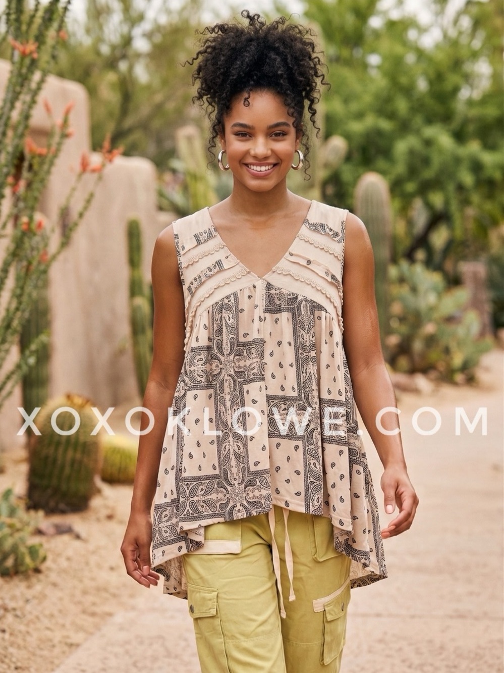 POL Cream Bandana Print V Neck Babydoll Tunic | Sleeveless Paisley Swing Top